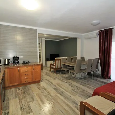 Apartment Paula Bela Com Vista Mar